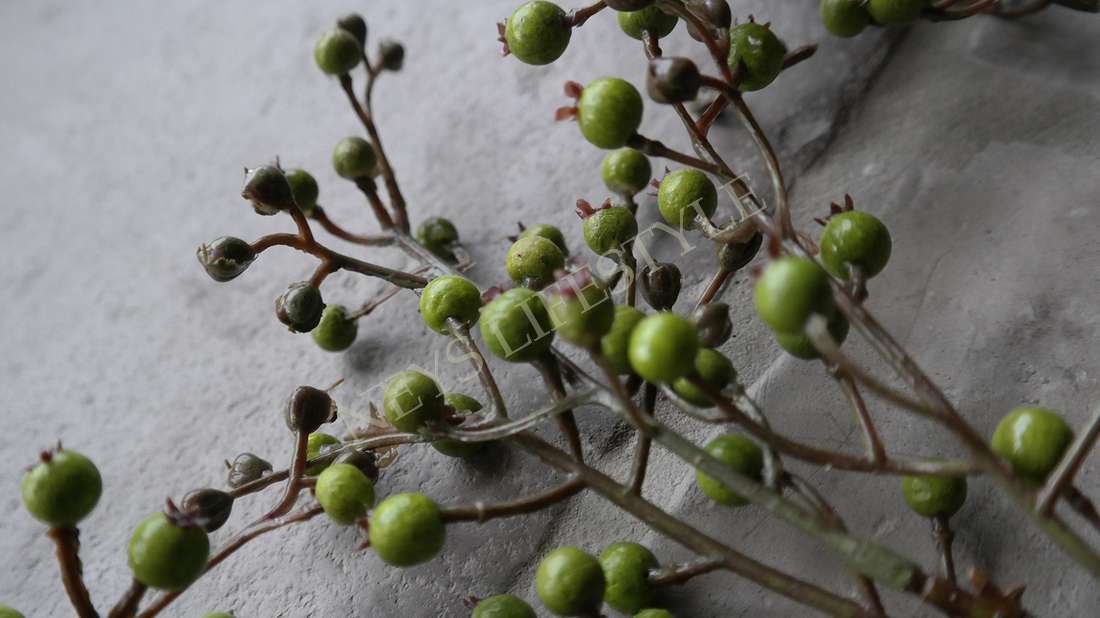 Rozenbottel namaak tak - groen 135 cm
