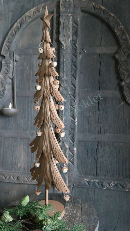 Kerstboom belletjes - M, houten boom met meerdere belletjes en een ster bovenop, De Hooyzolder