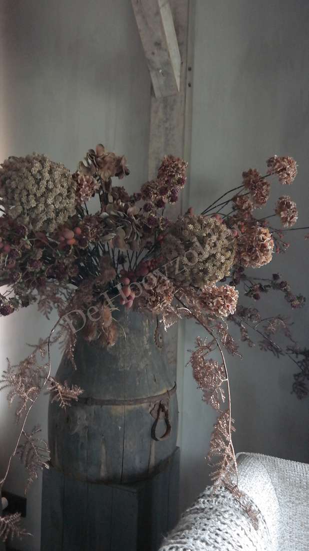 Hortensia gedroogd met zes beige-bruin zijde bloemen, niet-bloeiende kunstplant De Hooyzolder