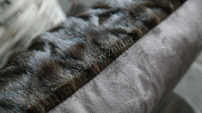 Kussen Harvy bontlook 3D donkerbruin van De Hooyzolder