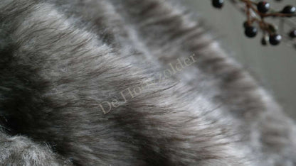 Plaid Iza imitatiebont bruin mix van De Hooyzolder, close-up vachttextuur