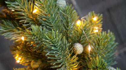 Kerstboom Abies jute met LED-lichtjes, groene takken